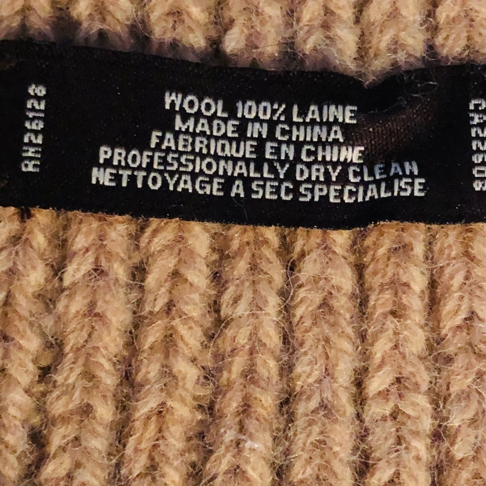 Coach XL knit wool scarf 72” long pic taken while folded  long enough - Picture 5 of 10